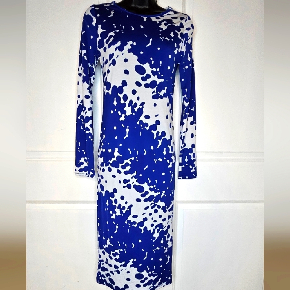 Juniors Blue & White knee Lenght Dress